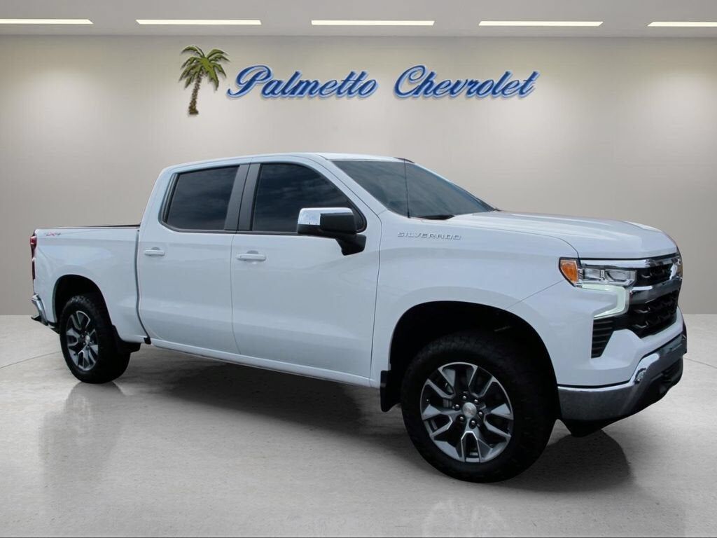 2025 CHEVROLET Silverado