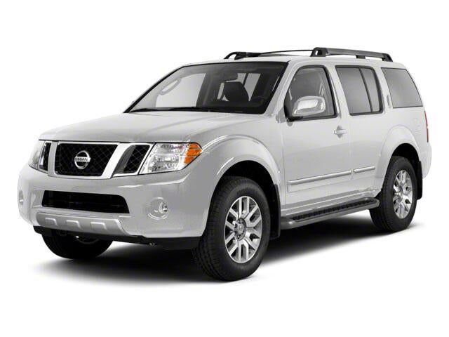 2011 NISSAN Pathfinder