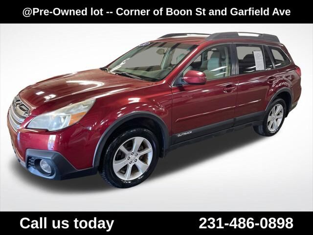 2014 SUBARU Outback