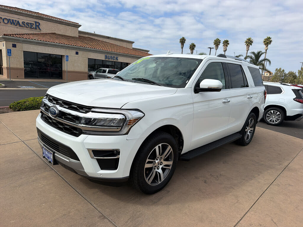 2024 FORD Expedition