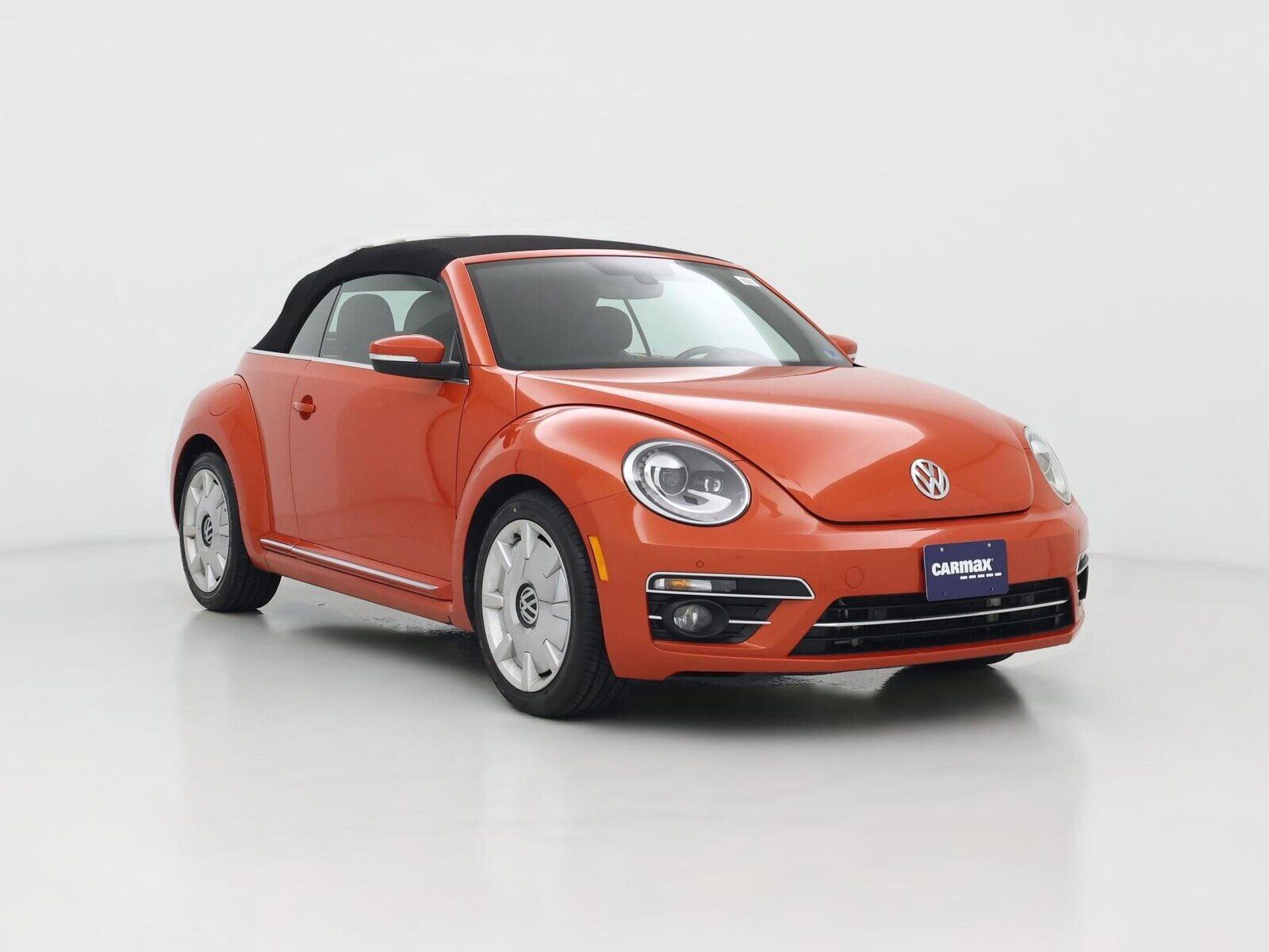 2018 VOLKSWAGEN Beetle