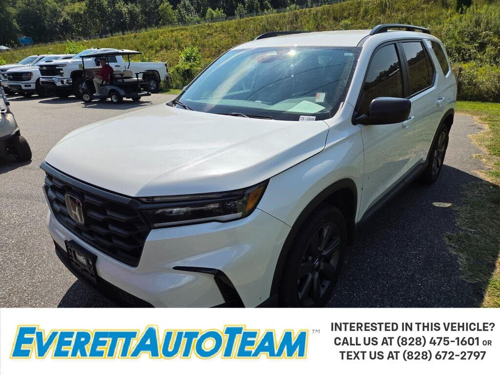 2025 HONDA Pilot
