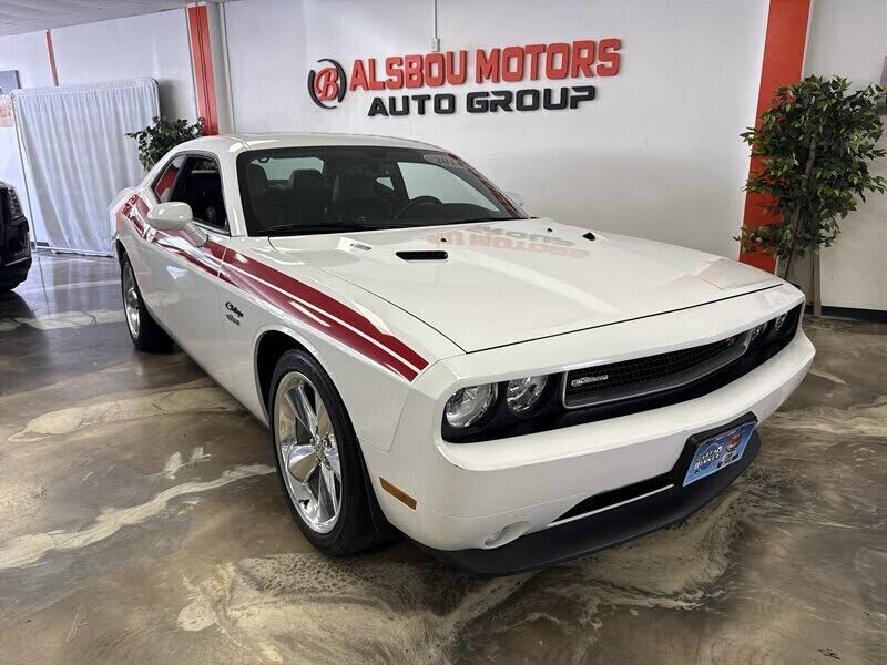 2014 DODGE Challenger