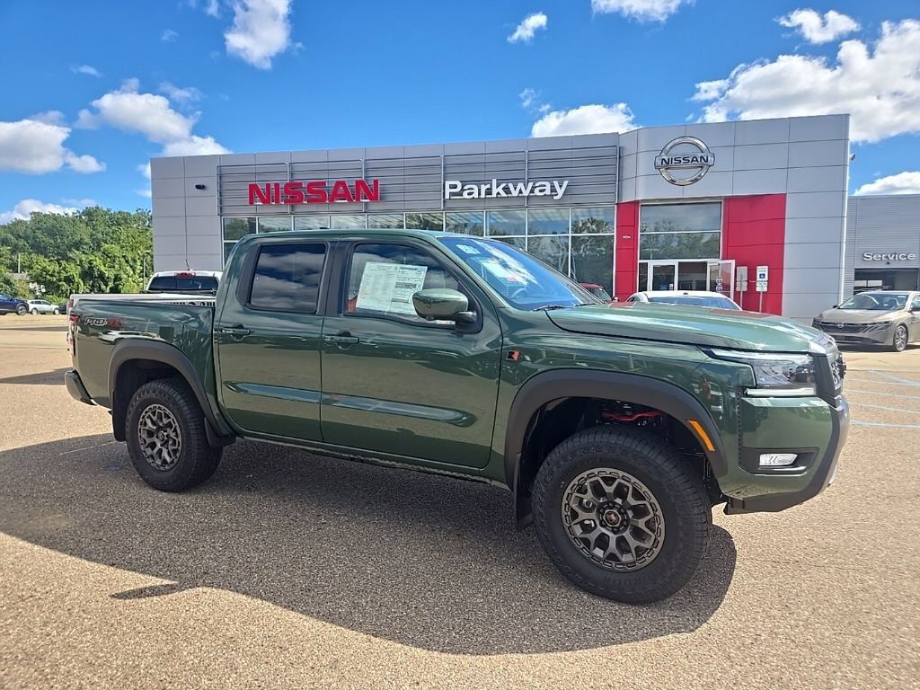 2026 NISSAN Frontier