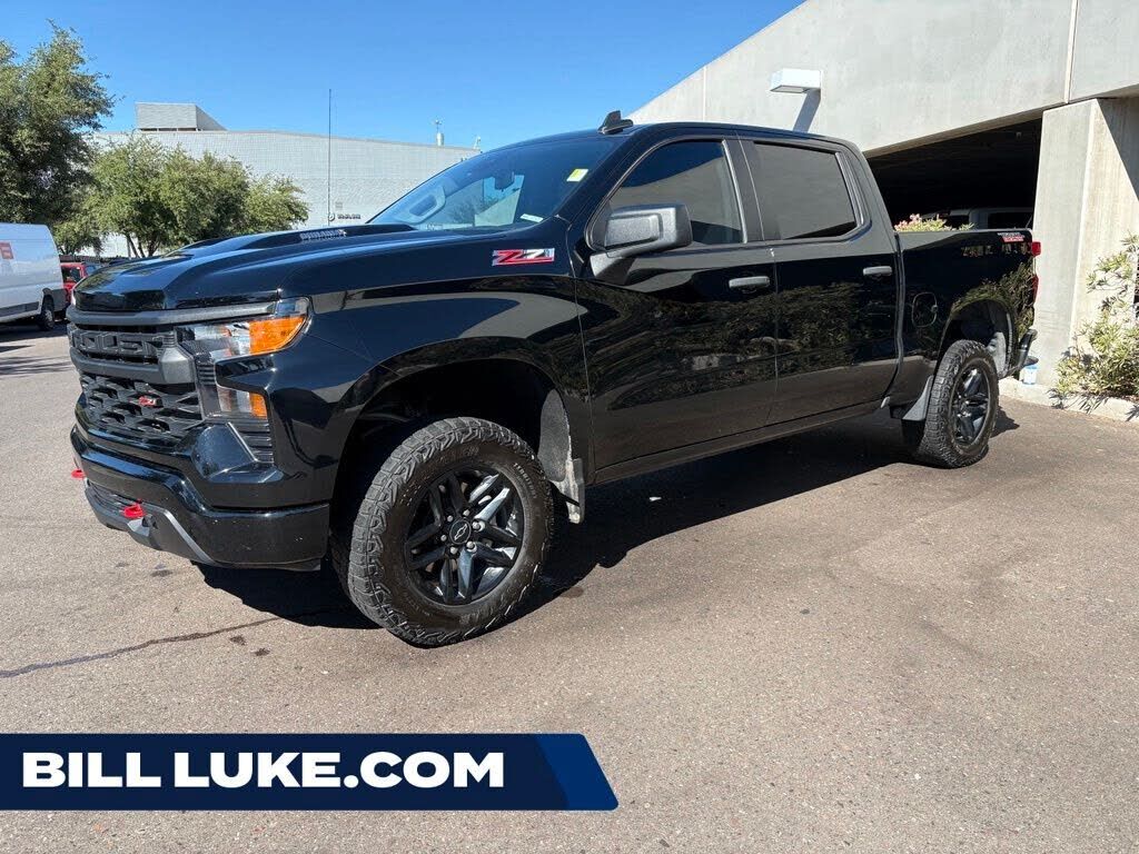 2025 CHEVROLET Silverado