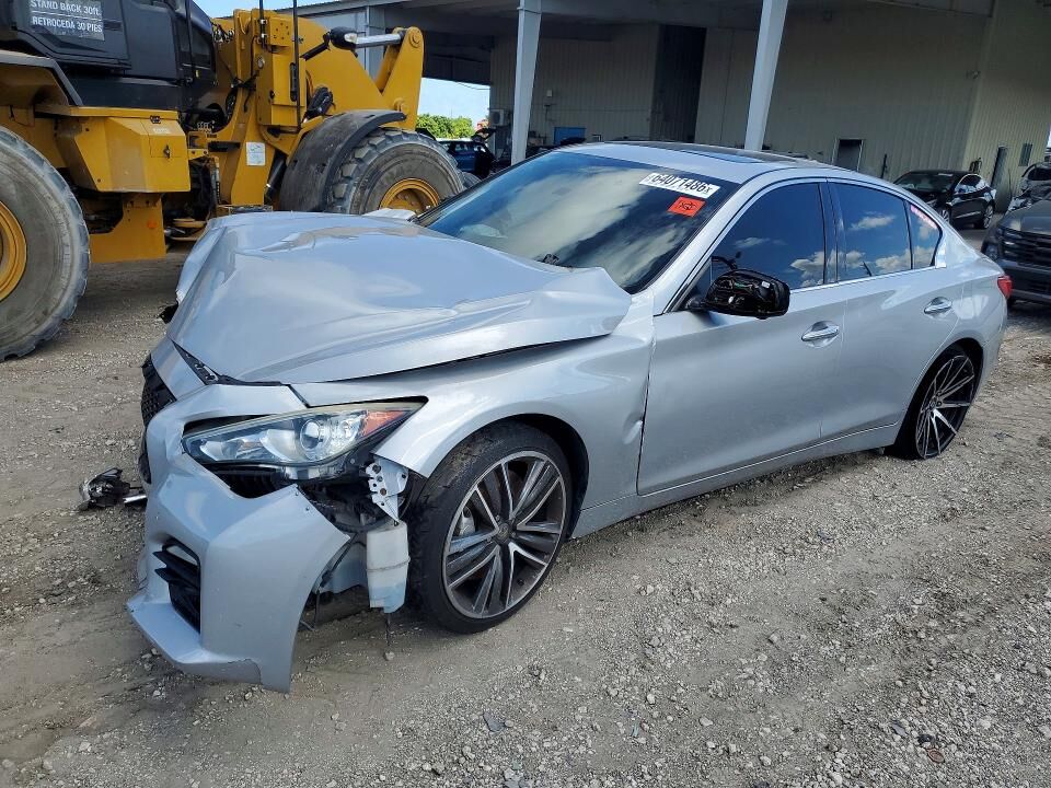 2014 INFINITI Q50