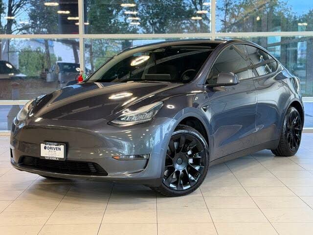 2021 TESLA Model Y