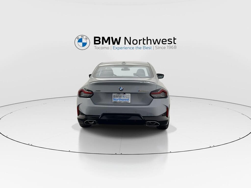 2024 BMW M240i