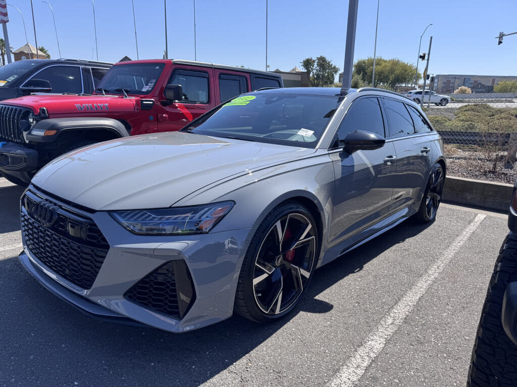 2022 AUDI RS 6 Avant