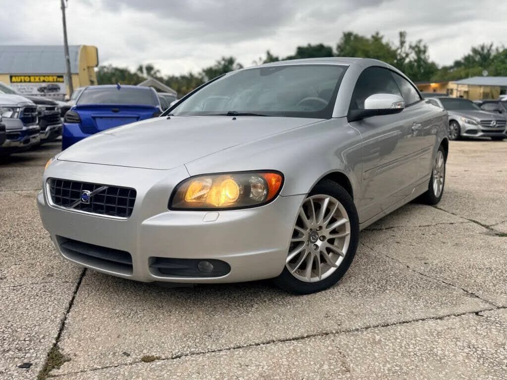 2009 VOLVO C70