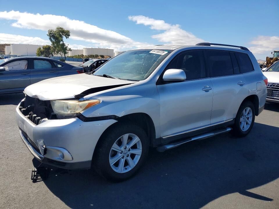 2012 TOYOTA Highlander
