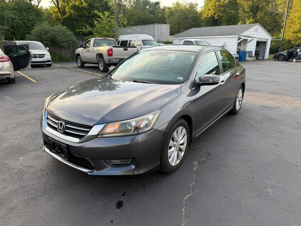 2013 HONDA Accord