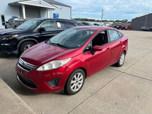 2011 FORD Fiesta