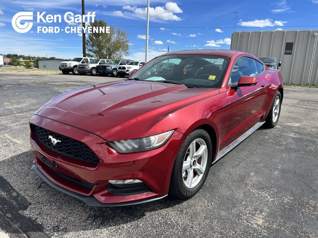 2017 FORD Mustang