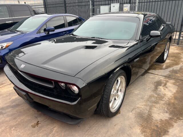 2010 DODGE Challenger
