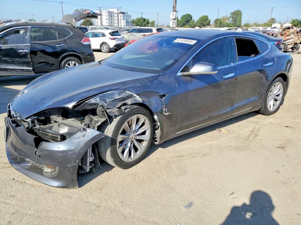2016 TESLA Model S