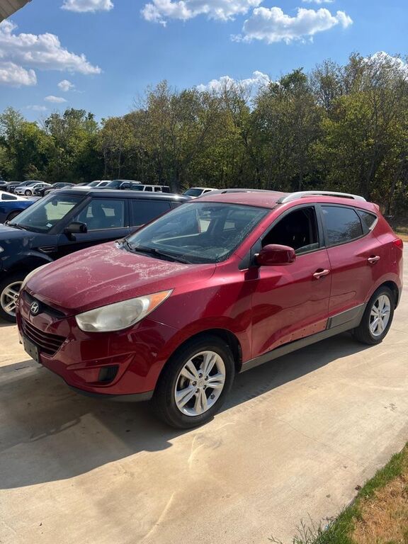2011 HYUNDAI Tucson
