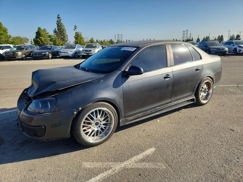 2010 VOLKSWAGEN Jetta