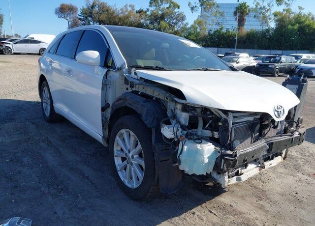 2010 TOYOTA Venza