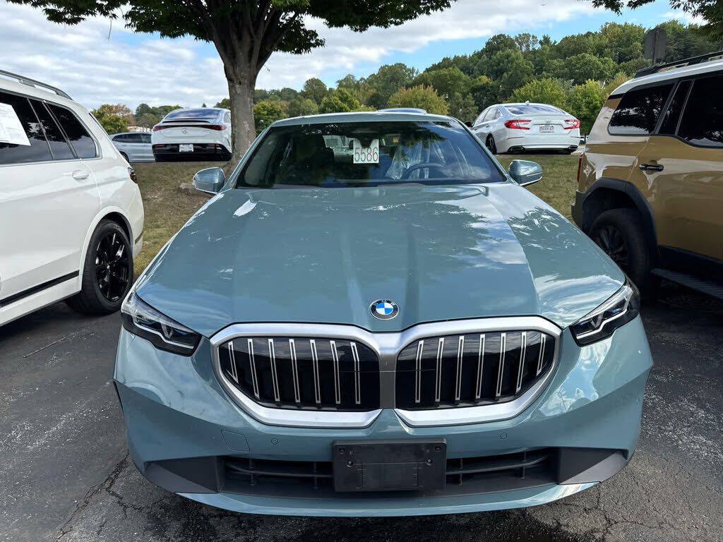 2024 BMW 530i