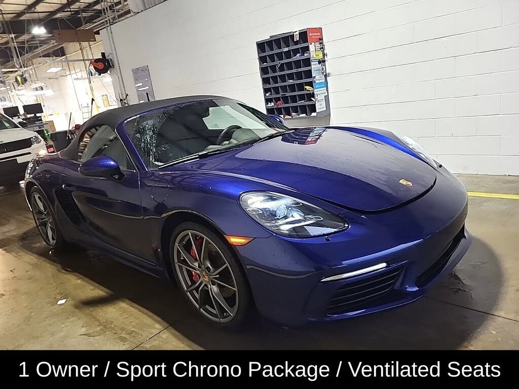 2021 PORSCHE 718