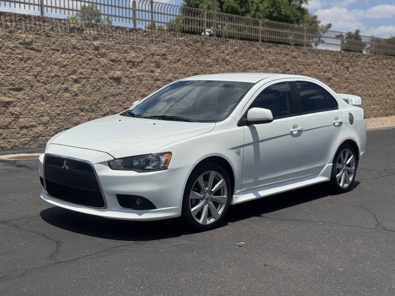 2014 MITSUBISHI Lancer