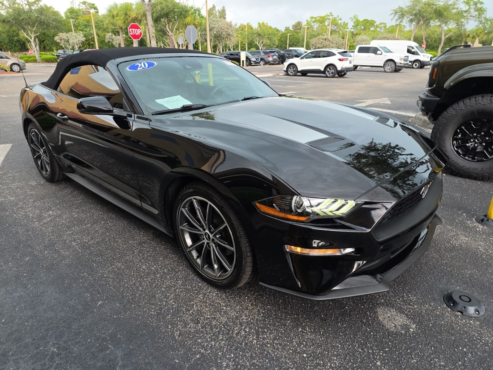 2020 FORD Mustang