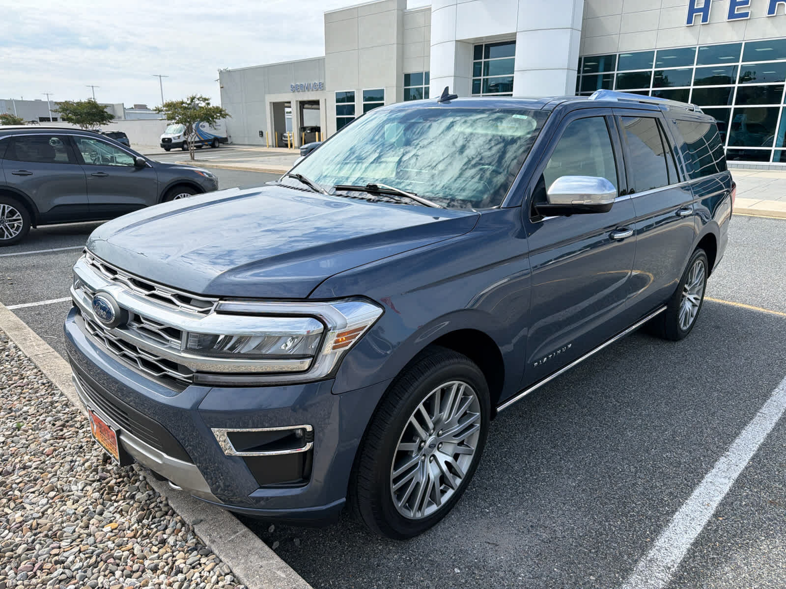2022 FORD Expedition
