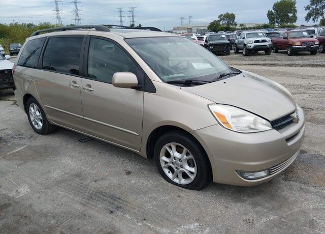 2005 TOYOTA Sienna