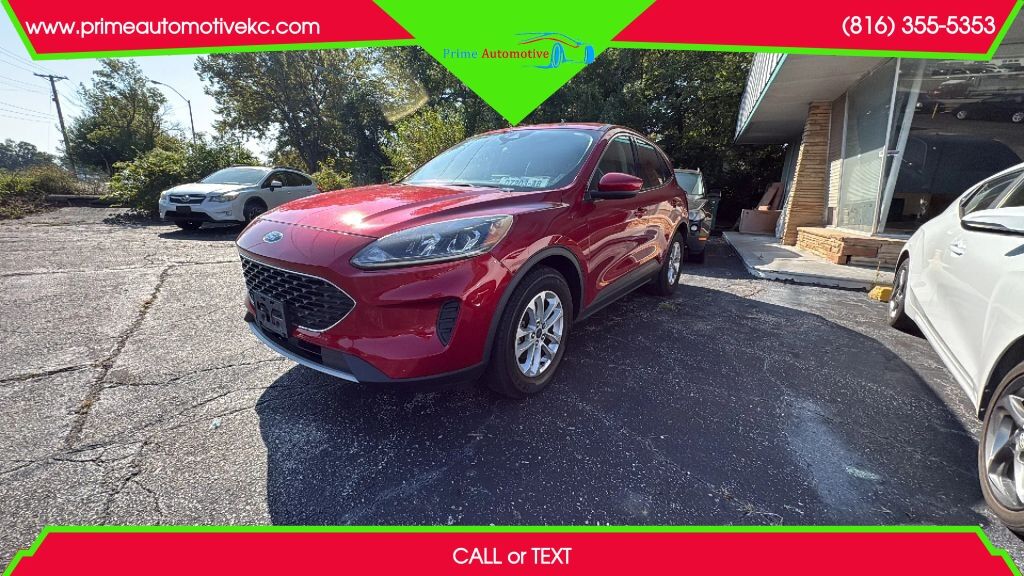 2020 FORD Escape