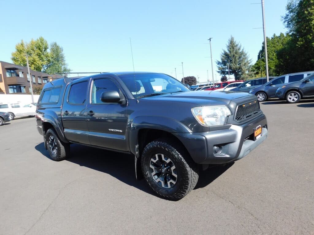 2015 TOYOTA Tacoma