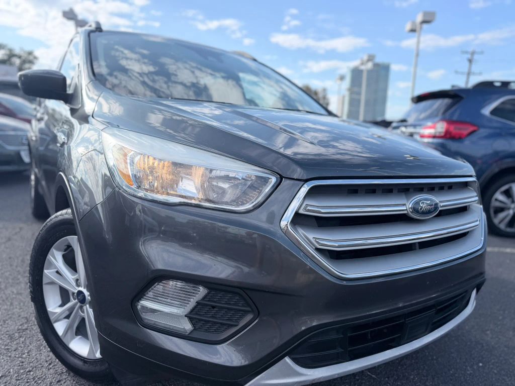 2018 FORD Escape