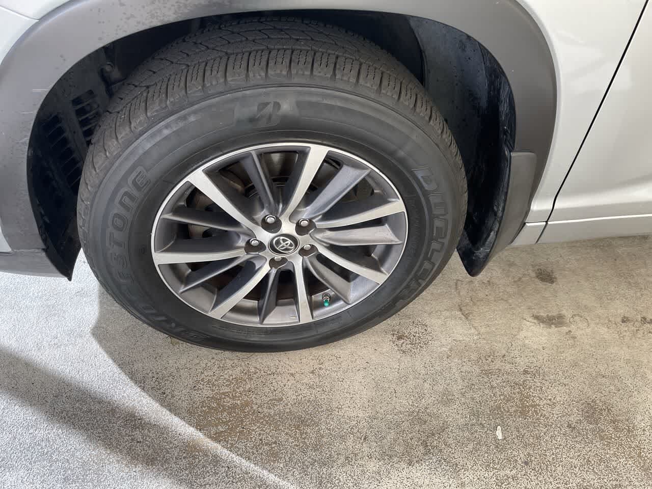 2018 TOYOTA Highlander