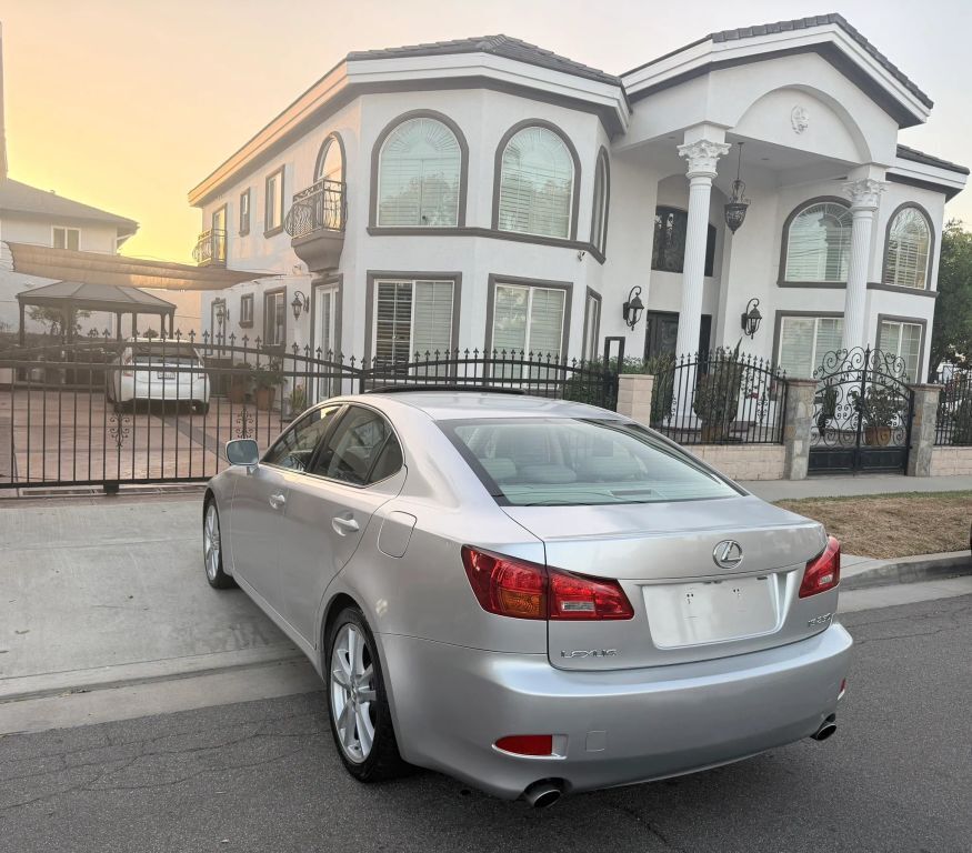 2006 LEXUS IS
