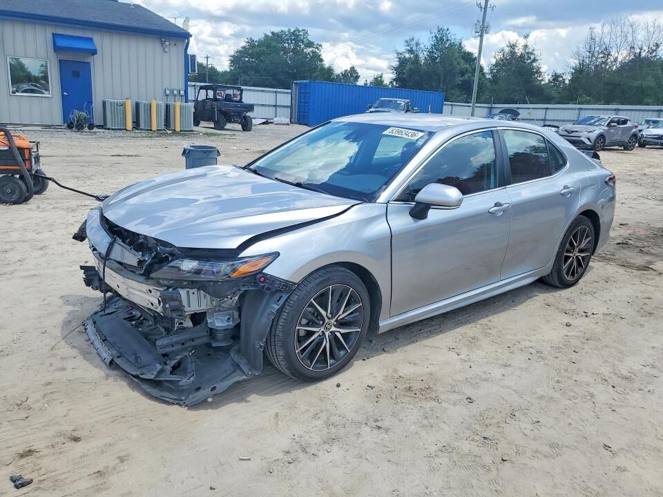 2022 TOYOTA Camry
