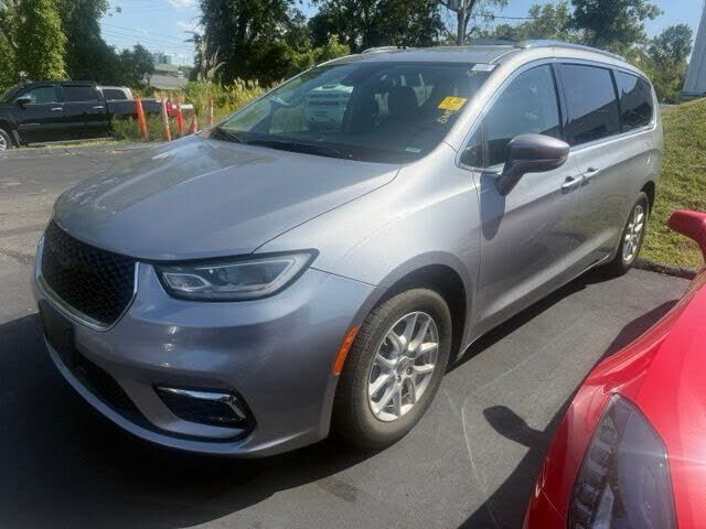 2021 CHRYSLER Pacifica