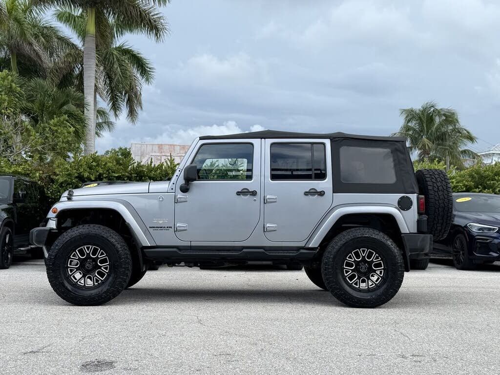 2013 JEEP Wrangler
