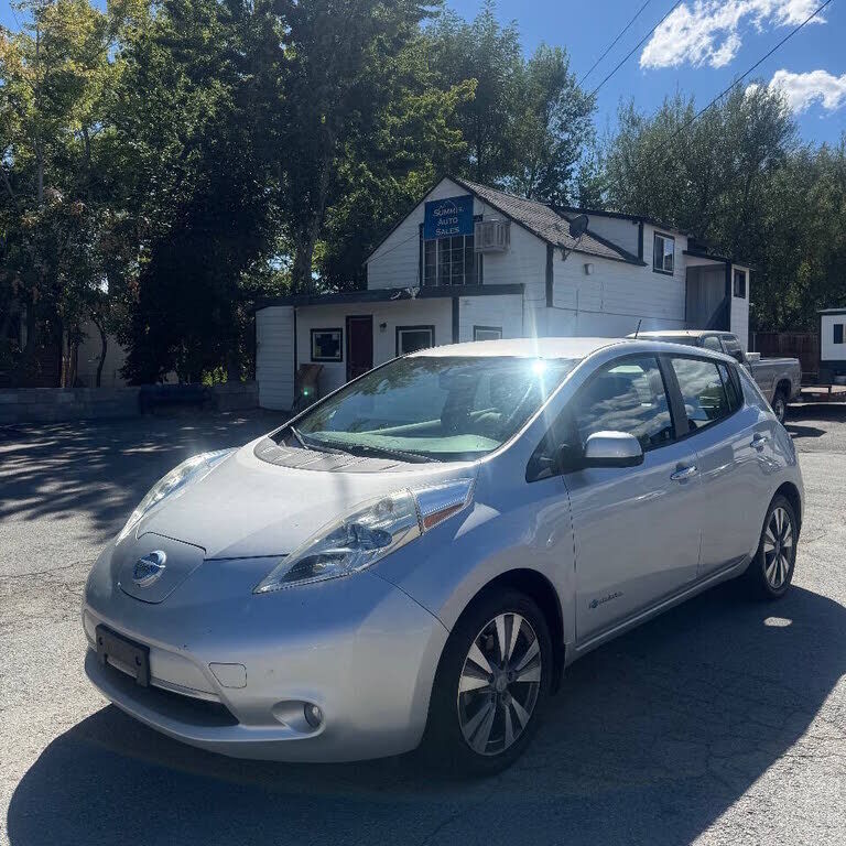 2015 NISSAN Leaf