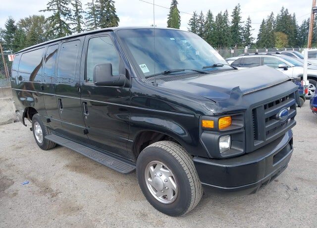 2010 FORD E-350