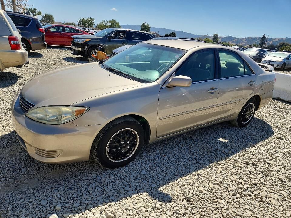 2006 TOYOTA Camry
