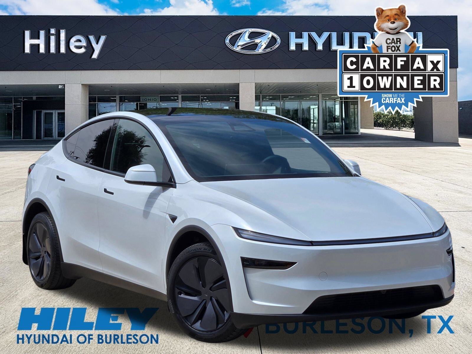 2026 TESLA Model Y