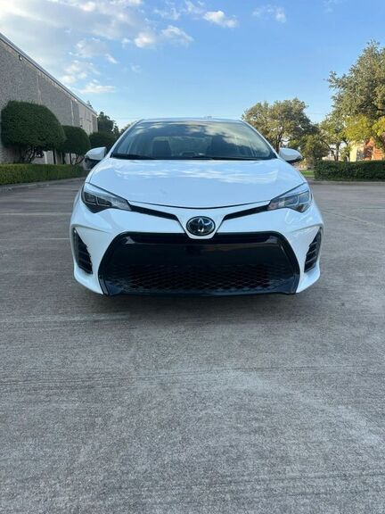2018 TOYOTA Corolla