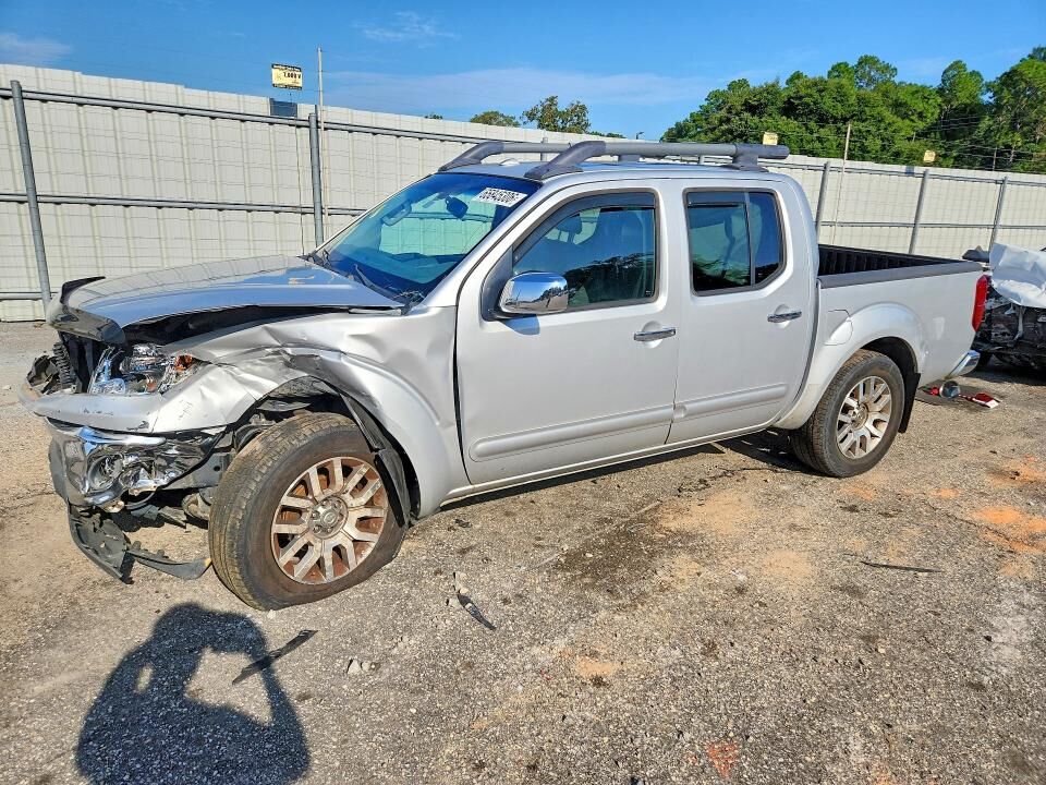 2012 NISSAN Frontier