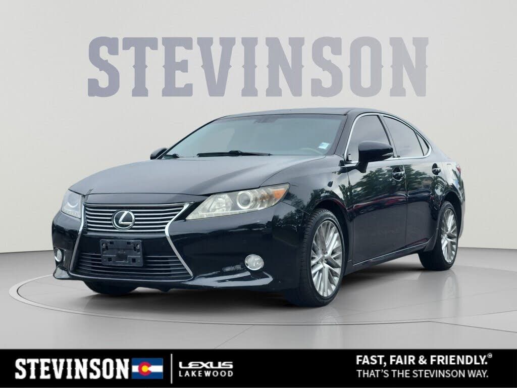 2013 LEXUS ES