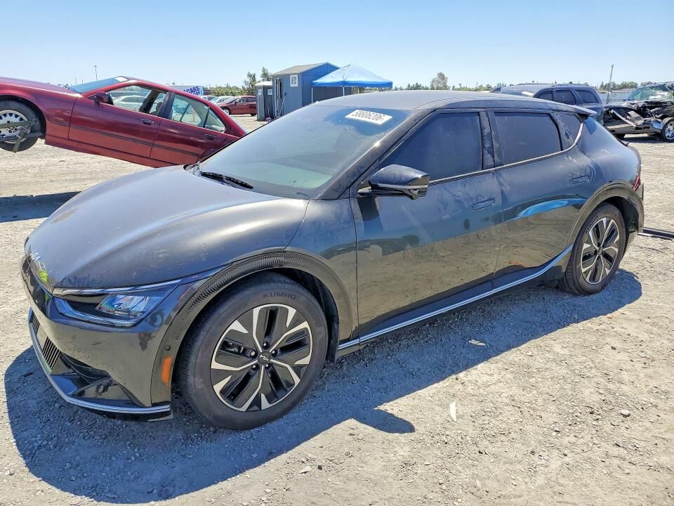 2023 KIA EV6