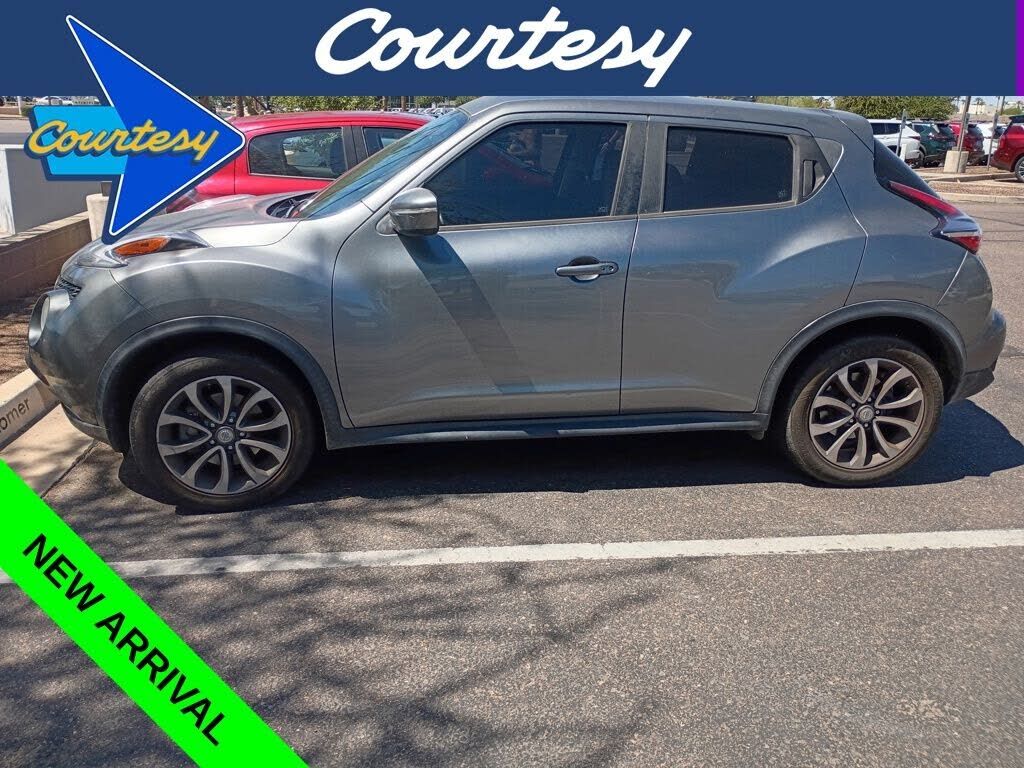 2017 NISSAN Juke
