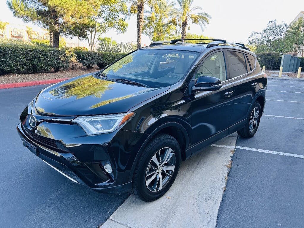 2016 TOYOTA RAV4