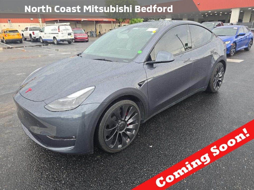 2023 TESLA Model Y