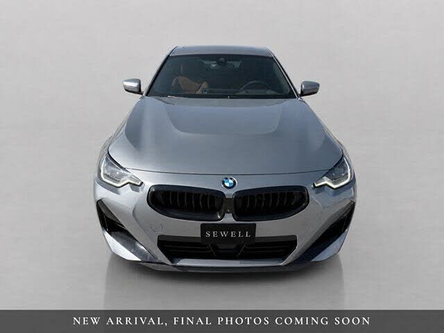 2025 BMW 230i