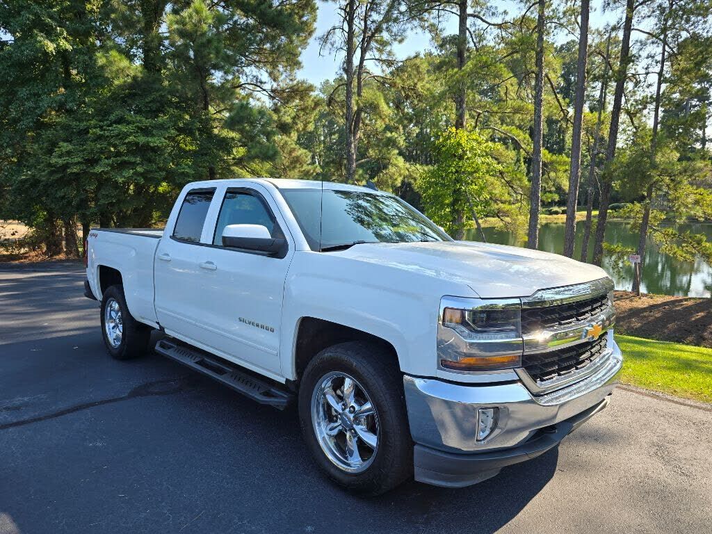 2017 CHEVROLET Silverado